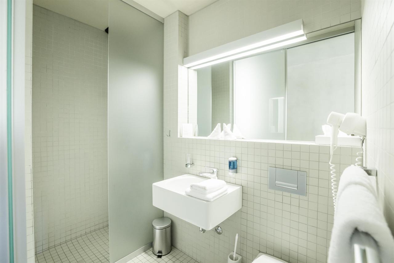 Hotel Lintharena Ag 3*